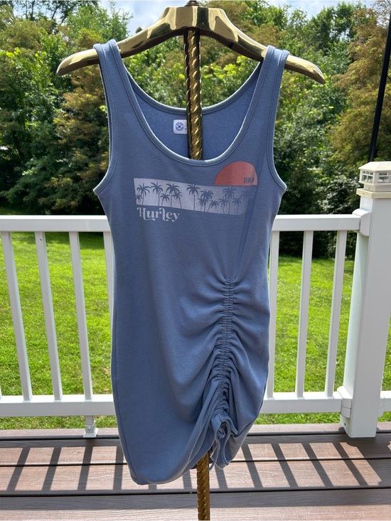 Hurley Dresses & Skirts - Hurley Dusty Blue Palm Graphic Ruched Tank